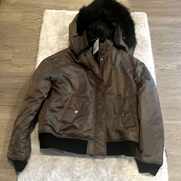 NWT Forever 21 olive green with black faux removable hood.   XS - Picture 1 of 6